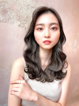 ロンドローズ 名古屋(Lond damaskRose) グレージュカラー 韓国ヘア 顔まわり イヤリングカラー 17