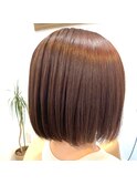 大人可愛いミニボブ艶髪暖色カラーツヤカラー小顔シルエット