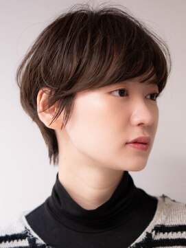 サーカス バイ ビュートリアム 青山(CIRCUS by BEAUTRIUM) 大人かわいいマッシュショート 30代40代50代 青山 表参道