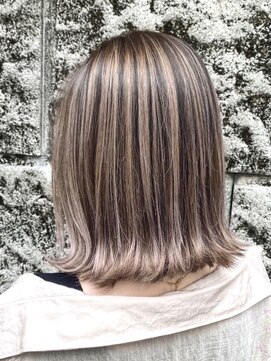 ルージュシー 堀江(RU10C) 髪質改善/ハイライト/ブリーチ/ベージュ/レイヤーカット/韓国