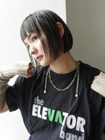 ディッセンバー 神宮前(December) ワイドバングオン眉切りっぱなしボブオリーブカラー内巻き