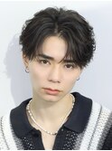シースルーマッシュ韓国メンズヘアコンマバングフェザーパーマ