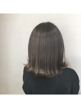 トリコ 梅田茶屋町店(trico) ストレートカールで外ハネワンカール 【トリコ梅田茶屋町店】