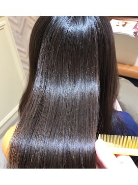 トゥーリ 筑紫野店(tuuli) tuuli 筑紫野 ツヤバイオレットアッシュ 渡部りお