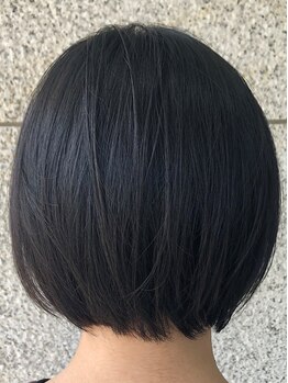 エクシーオザワ(EXY OZAWA)の写真/髪の悩みに合わせて選べる！”守る”トリートメントで薬剤によるダメージを軽減し、艶・潤いをキープ