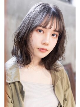 テイラー(Taylor) Taylor 大宮　シアベージュ×ウェーブボブ