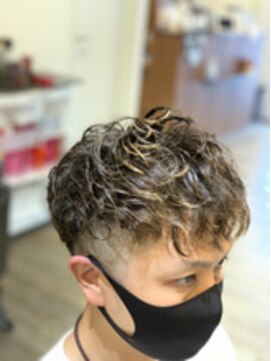 ハジー(Hajy) スパイラルパーマ×骨格調整カット