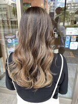 ミニム ヘアー(minim hair)&nbsp;【minim×日比】バレイヤージュハイライト