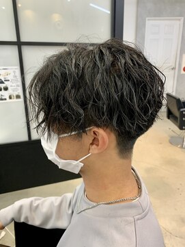 レム 山形2号店(REM) センターパートツイストスパイラルパーマ