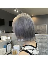 グリッター(GLITTER) ホワイトシルバーボブ