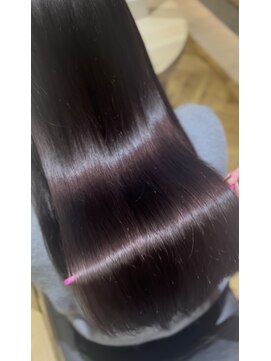 ジーナ 福岡天神(Zina) ショコラブラウン