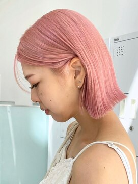 ニトバイアンキシム(nit by ahnkism) ボブミルクティーベージュブリーチダブルカラー堀江