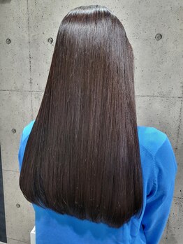 サロンドフィール 豊岡店(Salon de feel)の写真/《好評!髪質改善トリートメント》SNSで話題！ダメージしない"サブリミック"使用の酸熱TRでうるツヤ美髪へ★