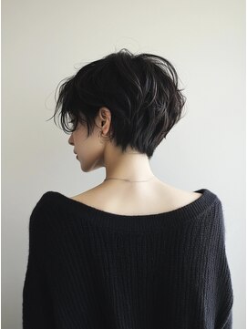 ドアーズ(Door's) 30代40代ショート白髪染めグレイカラーボブ艶栄名駅伏見丸の内