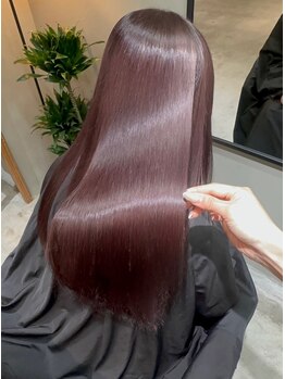 オリ('Oli)の写真/【髪質改善をご一緒に♪】《‘Oli 》では髪質改善とカラー、縮毛、トリートメントの同時施術が可能です！