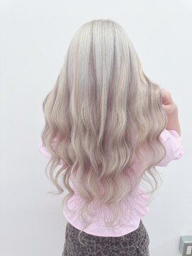 ロサ ファイブヘアー(Rosa..5Hair) ハイトーンでも目立つ！ほんのりローライト！