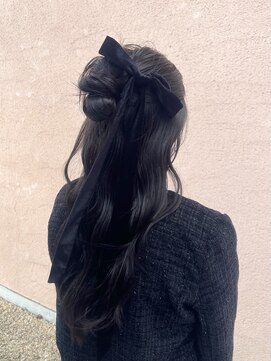 アルファサリダ(ALPHA SALIDA) お呼ばれスタイル/ロングヘアアレンジ/10代20代