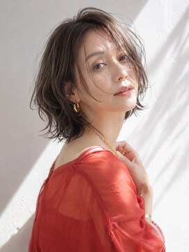 アッシュ 学芸大学店(Ash) ミディアムレイヤー/大人女性/ベージュアッシュ/脱白髪染め
