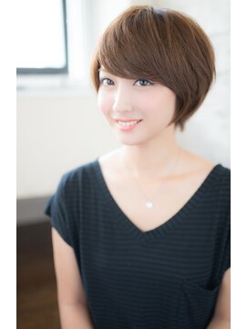 リュドール 栄(Rue D’or) まるみシルエット大人かわいいマッシュバングショートby水谷