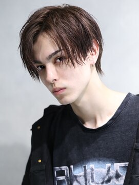 リップス 渋谷(LIPPS) 外国人風前下がりナチュラルセンターパート【コナーショート】