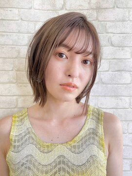 オロ(ORO) 【ORO】フォギーベージュの柔らかボブ 益子