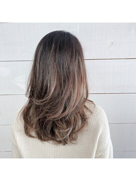 ピース トウキョウ(PEACE TOKYO) 1束1束がキレイに見えるグラデーションハイライトカラー