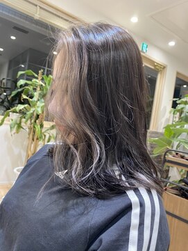 フレリス(FreRis) フレーミンググレージュ/イヤリングカラー/フェザーバンク