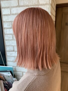 エイトセカンド 新宿三丁目店(EIGHT second) サーモンピンク