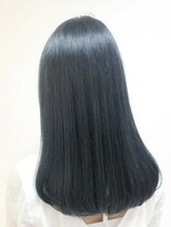 リベラ(LIBERA)&nbsp;ツヤ感バッチリ暗め透明感ブルーカラー《TARO》