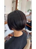 ショートボブ