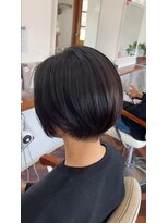 ヘアーアンドメイクアップモパ ショートボブ