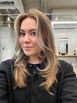 トゥイン 八王子(TWIN)&nbsp;ハイライト チェリーブラウン ホワイトグレージュ ミニウルフ