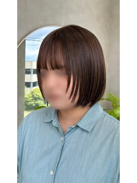 エレノア 枚方(Eleanor) ウルフボブ/顔まわりウルフ/マロンブラウン/枚方