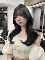 ヨーク(YOKE)&nbsp;ロングレイヤーくびれヘアグレージュディープグレー