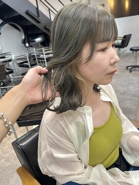 ヌープヘアーアイス(NUUP.hair ici) ブリーチなしダブルカラーオリーブべー