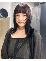 シロ(siro) 顔周りレイヤーカット