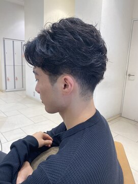 リーナ ビューティガーデン(LiNA BeautyGarden) メンズ　フェザーパーマ
