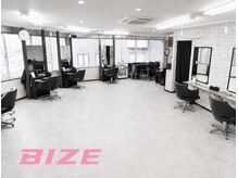 ビゼ 梅田(BIZE)