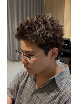レボ 片町店(Revo) 直毛の人必見!スパイキーショート×ピンパーマ