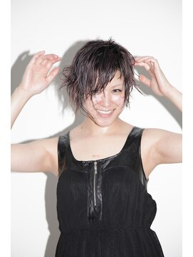 サロンドエースラッシュエー(SALON DE A/A) 【大人可愛い濡れ髪】