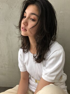 アスター(astar) 【Astar】たっぷりレイヤー軽ミディ デジパ