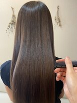 ナチュラル(Natural) 艶髪をキープ♪【魔法の縮毛矯正ケアルーガ】