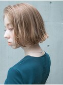 小顔ショートボブ 大人かわいい ベージュカラー