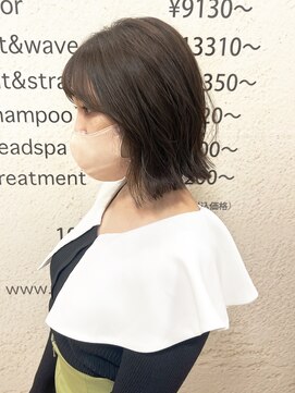 モリオ フロム ロンドン サッポロファクトリー店(morio FROM LONDON) 【morio】札幌ボブ　ぱつっとシンプル外ハネボブ