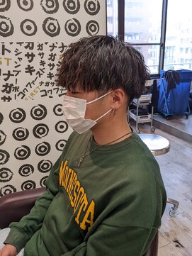 コワファーストナガサキシャンプーボーイ(COIFF1RST NAGASAKI SHAMPOO BOY) ソフトツイストパーマ×vマッシュ