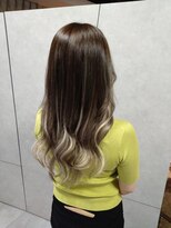 ニーナ ビューティーサロン(NINA Beauty Salon) プルエクステでバレイヤージュ