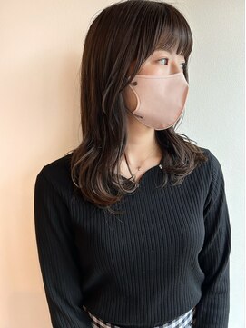 ツイギー 宮西店(TWiGGY) ふんわりミディアムにアッシュベージュ