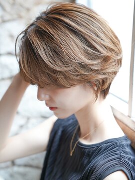 カライング(ing) 大人可愛いマッシュショートボブウルフカット◎30代40代50代60代