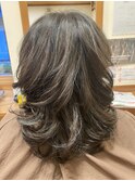脱白髪染めカットグレイアッシュ