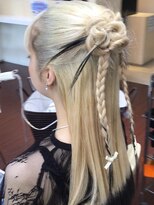 ヘアサロン ユニティ(Hair Salon Unity)&nbsp;カチモリ風ハーフアップ　ストレートアレンジ